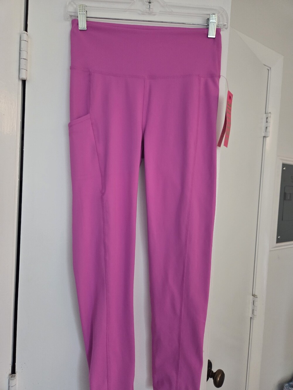 LILLY PULITZER High-Waist Pink Active Leggings with Side Pocket UPF 50+    NWT